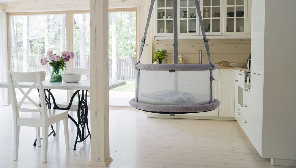 Kołyska Memola w kuchni